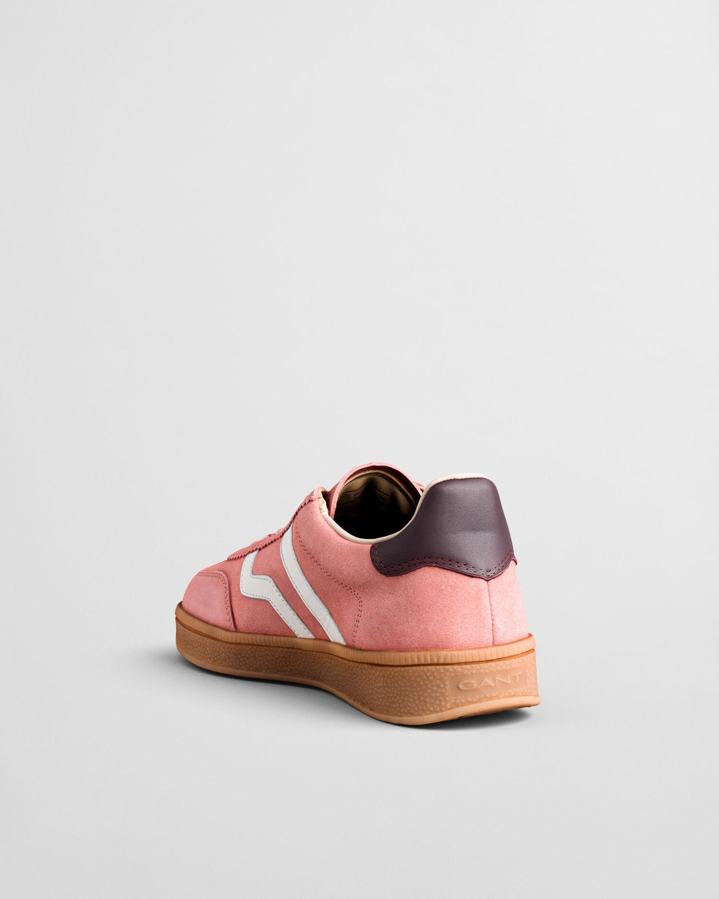 Cuzima Suede Sneakers